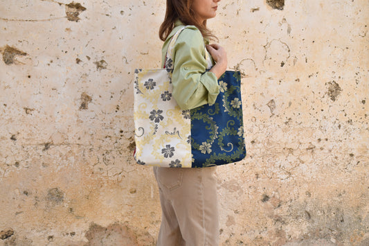 SHOPPER TERESA